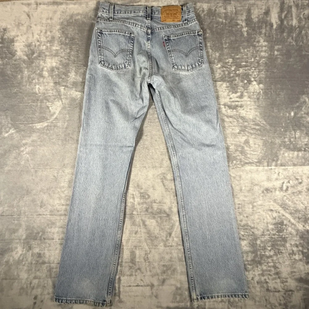 Levis very nice